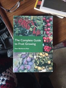 Fruit Growing, the Complete Guide NEW