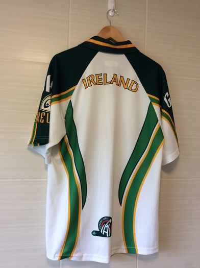 Ireland Jersey. GAA Compromise/ Aussie Rules Jersey. Official Mens Oneills Jersey. Collect In Dublin Or Receive Via Post.