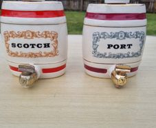 Royal Victoria ceramic barrels (carafes) for alcohol