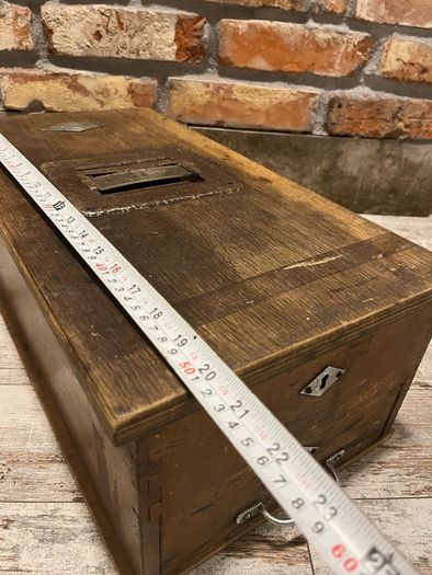vintage cash register