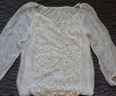 White Bouse  Size 10