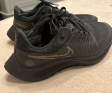 Nike Air Zoom Pegasus 38 Shield Black Running Trainers Size EU 39