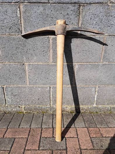 Pick Axe