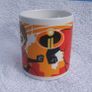 THE INCREDIBLES (Disney/Pixar) - a child's ceramic mug featuring Mr. Incredible and Elastigirl (c.2004) Image 2