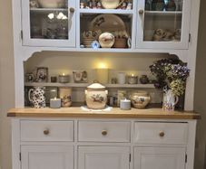 Dresser & Sideboard