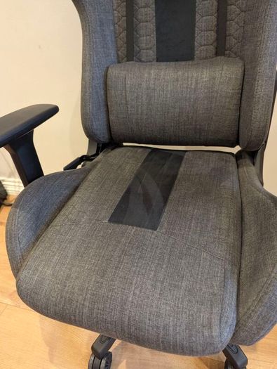 Ergonomic gaming Chair corsair TC100