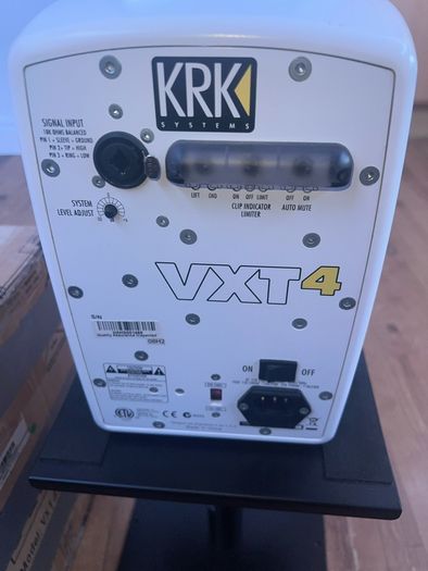 KRK vxt 4