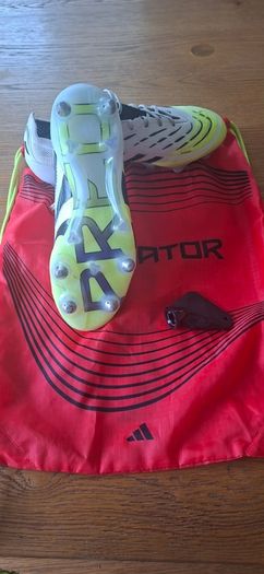Adidas Predator Elite Boots Size 3.5UK
