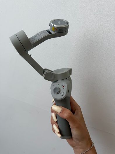 DJI OM 4 SE Smartphone Gimbal Stabilizer