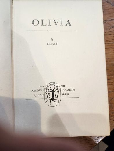 Olivia By Olivia. 1950 Hardback  Edition In Good Condition. 36.