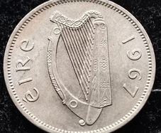 [#352] - Ireland 1967 | Irish 6p | Six Pence | Wolfhound | KM.13a | UNC