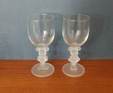 Fantastic Pair of Rare and Collectable Mickey Mouse and Minnie Mouse Wine Glasses with Frosted Character Stems by Walt Disney Company, in Mint Condition