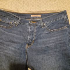 Levi's shaping straight jeans
