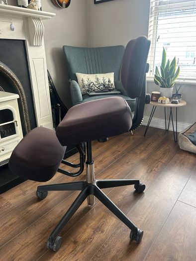 IKEA EIFRED kneeling chair