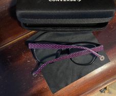 Converse Frame Glasses and container