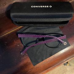 Converse Frame Glasses and container