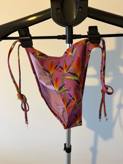 Verandah Swimwear Set  Birds of Paradise Lilac Size L (NEW WITH TAGS)