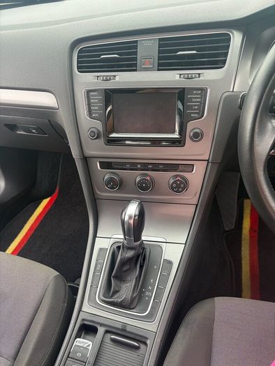 Volkswagen Golf - Automatic Petrol