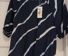 M&S navy top, size 16, new with tag