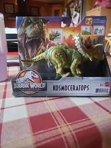 Jurassic world kosmoceratops