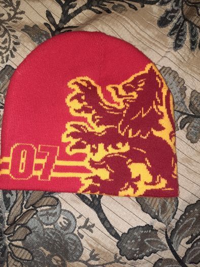 Harry Potter Gryffindor Reversible Beanie