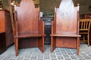 Throne chairs
