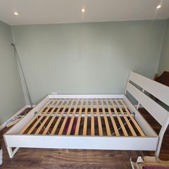 Double bed frame