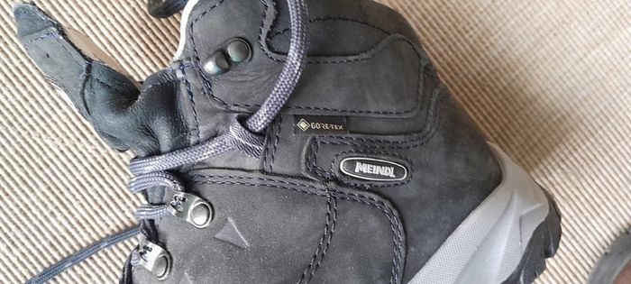walking boots - Meindl (maker) - size 4 1/2 (UK) / 37 1/2 (EU)