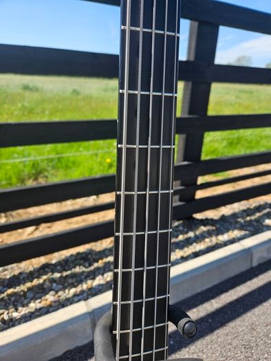 Av Bass Jm5