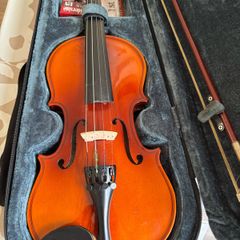 Valencia Violin full size