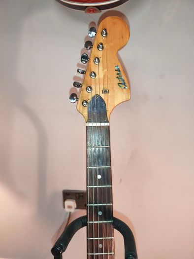 Antoria by Ibanez Stratocaster with upgraded Seymour Duncan pick-ups