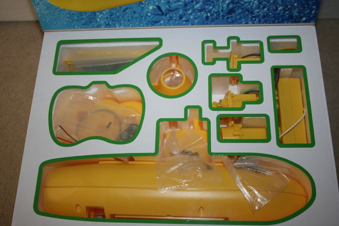 Imaginarium Remote Control Submarine - Brand New