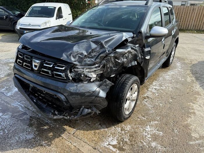231 Dacia duster 1.5 diesel, low kms
