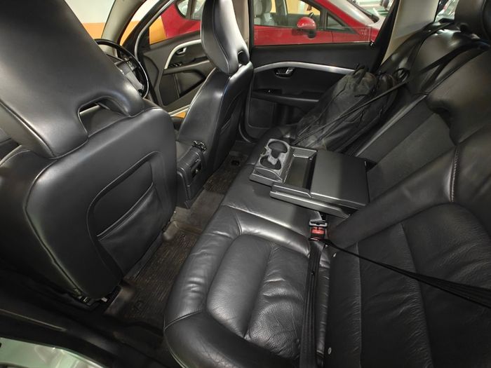 2010 Volvo V70