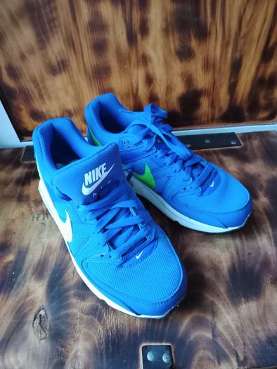 Nike air max command size 5 cobalt and green