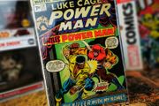 Luke Cage Power Man ! Issue #21 !  POWER MAN (Luke Cage) vs. original POWER MAN (Erik Josten) ! Bronze Age Comic from 1974 ! by Marvel !