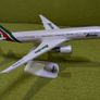 Alitalia 1:200 scale model airplane, Boeing 777-200 aircraft, NEW Image 3