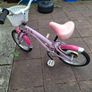 Apollo Wild Rose Girls Bike Image 2
