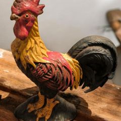 100 Year Old Vintage Cast Iron Rooster Doorstop Pattern