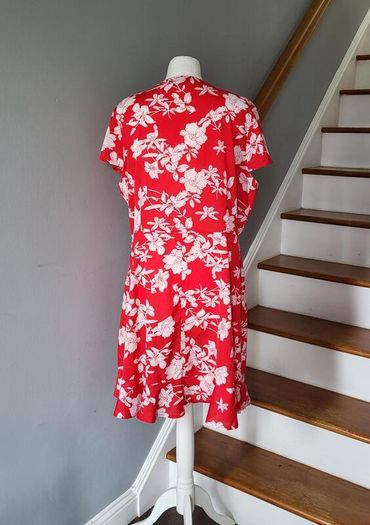 Quiz red & white dress, Size 16