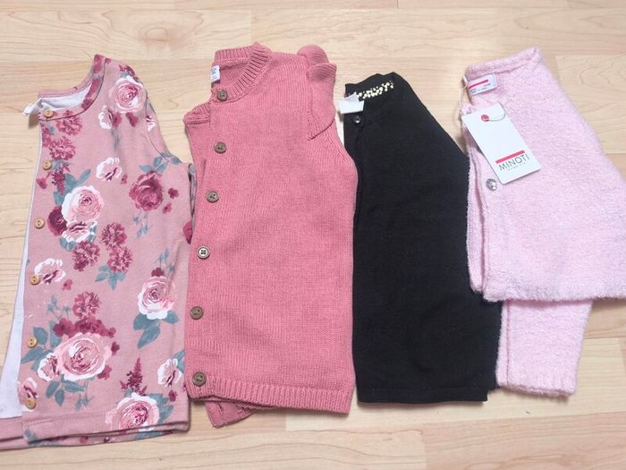 Girls clothes bundle 1-2 years mostly new
