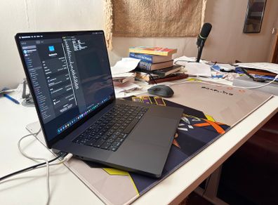MacBook Pro 16 M4 Pro 24GB