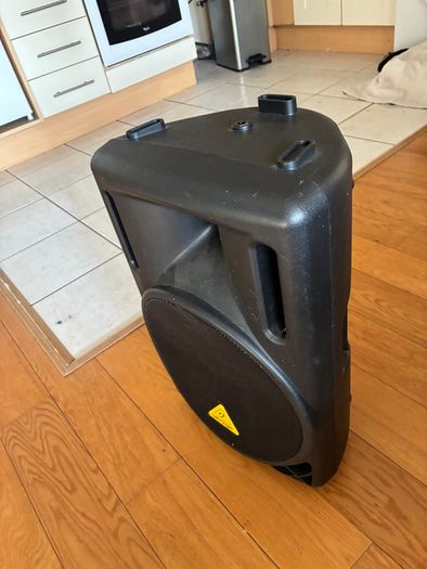 Behringer Eurolive B212D Active PA Speaker, 12" 550W