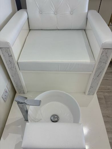 Luxury white pedicure chair