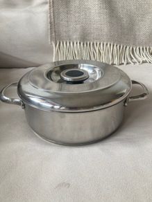 Stainless steel cooking pot - small