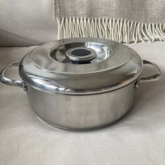 Stainless steel cooking pot - small