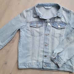 Girls H&M Denim jacket. Size 9-10yrs