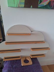 Tonie wall shelf
