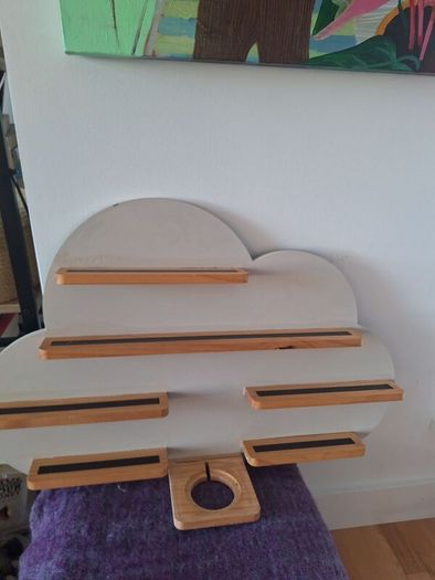 Tonie wall shelf