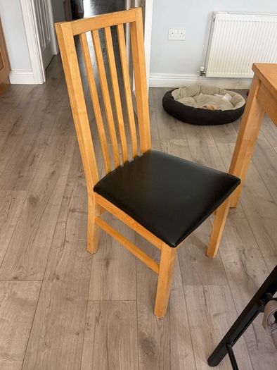 Kitchen Table & 3 Chairs  175